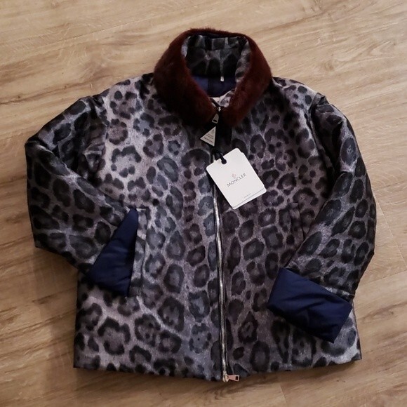 Moncler Blue Silver Leopard Fur Trim Feminine Luxury Down Puffer Size 1~Small - Picture 1 of 6